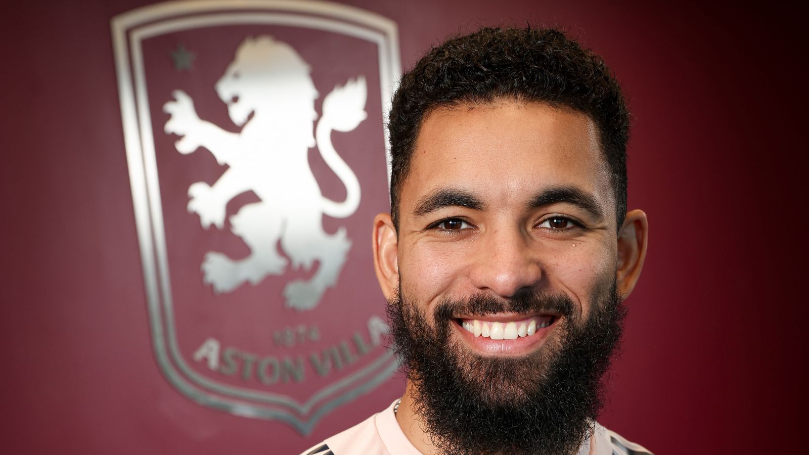Douglas Luiz's Villa Return: A Study in Football's Meritocracy